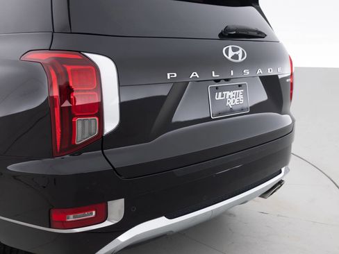 Used 2020 Hyundai Palisade Limited AWD/4WD image 16