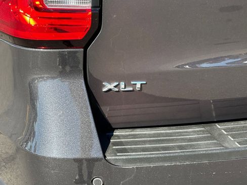 Certified 2022 Ford Expedition Max XLT image 32