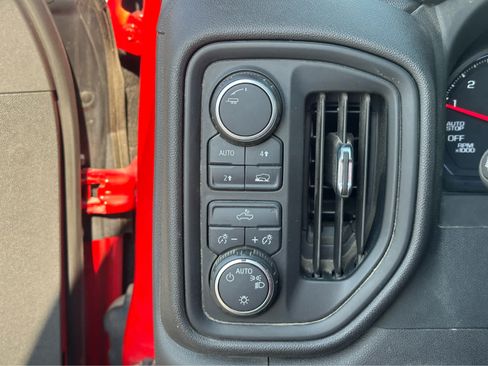 Used 2023 Chevrolet Silverado 1500 Custom w/ LPO, Dark Essentials Package AWD/4WD image 17