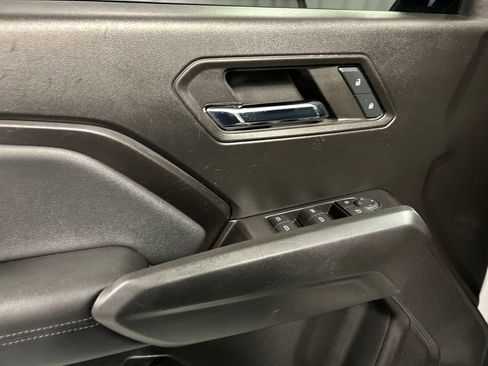 Used 2024 Chevrolet Colorado LT w/ LT Convenience Package RWD image 14