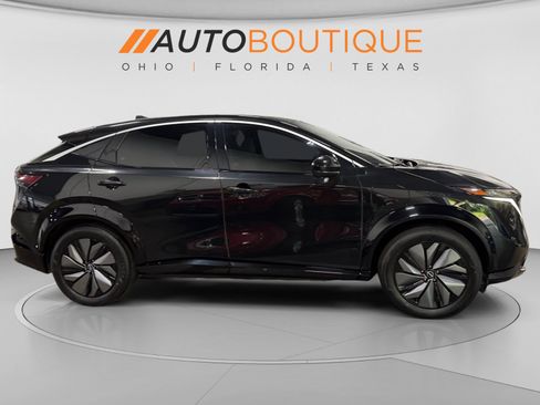 Used 2023 Nissan Ariya FWD image 7