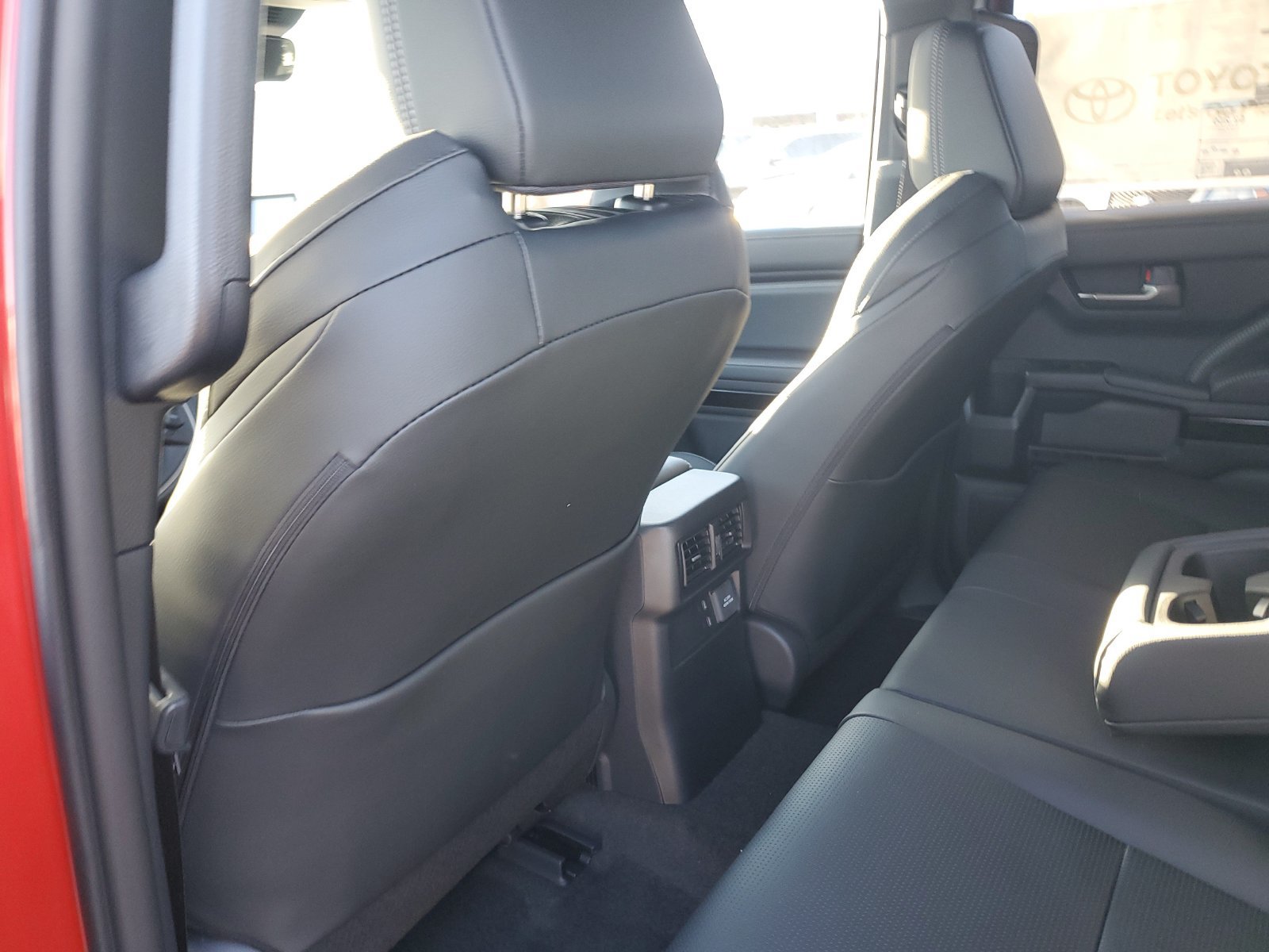 New 2026 Toyota 4Runner Limited AWD/4WD image 12