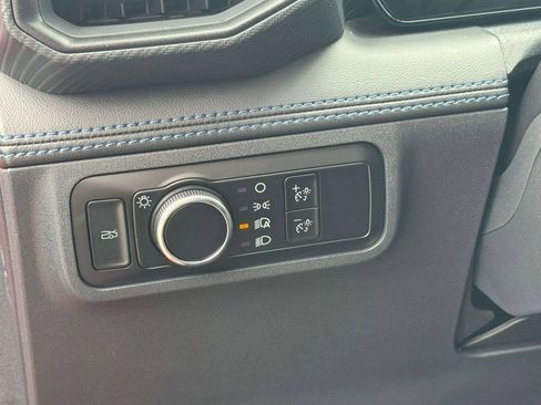 Used 2024 Ford Mustang Dark Horse image 37