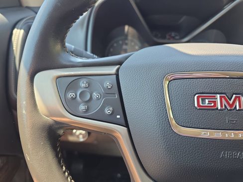 Used 2019 GMC Canyon Denali AWD/4WD image 16