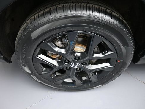 Used 2024 Honda HR-V Sport image 12