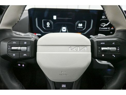 Used 2025 Kia K4 GT-Line image 34