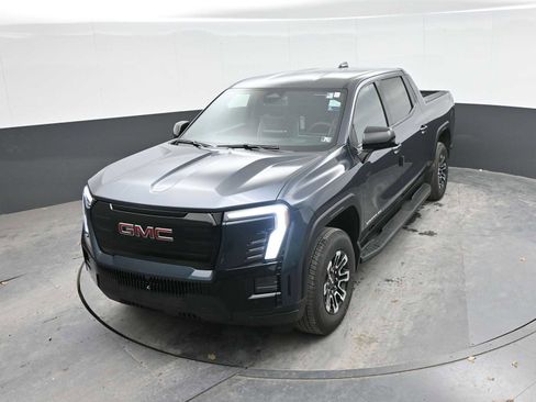 New 2026 GMC Sierra EV Elevation image 30
