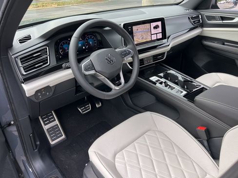 New 2026 Volkswagen Atlas Cross Sport SEL Premium R-Line AWD/4WD image 14