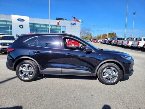 New 2026 Ford Escape ST-Line w/ Tech Pack #1 FWD image 35