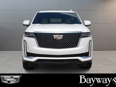 Used 2021 Cadillac Escalade ESV Premium Luxury image 2