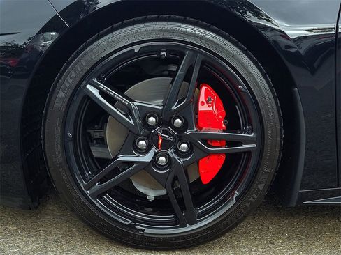 Used 2024 Chevrolet Corvette Stingray image 9