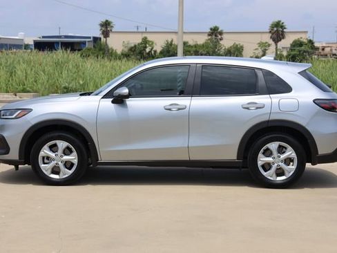 Used 2024 Honda HR-V LX image 5