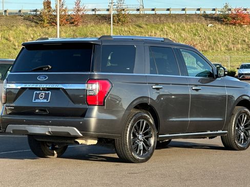 Used 2019 Ford Expedition Limited w/ Equipment Group 301A image 3