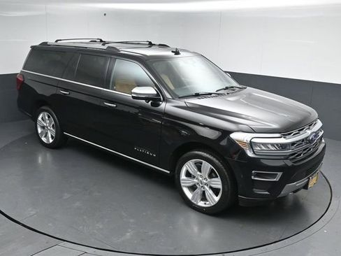 Certified 2024 Ford Expedition Max Platinum image 40