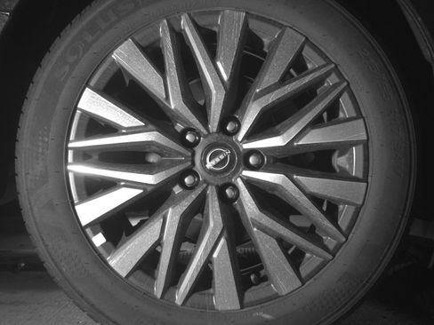 Used 2025 Nissan Altima 2.5 SV image 15