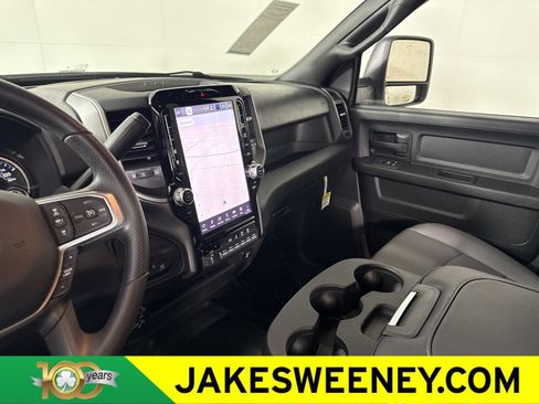 New 2026 RAM 2500 Tradesman AWD/4WD image 27