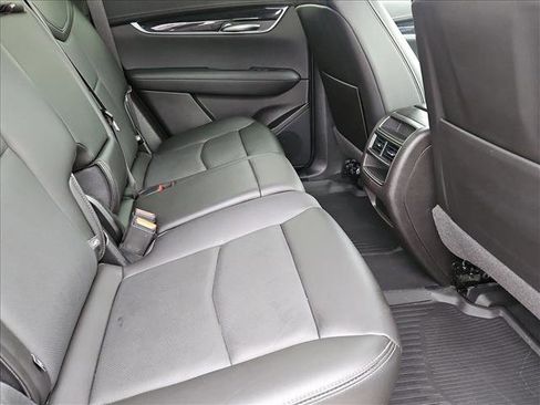 Used 2022 Cadillac XT5 Premium Luxury w/ LPO, Floor Liner Package image 19