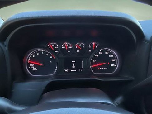 Used 2022 Chevrolet Silverado 1500 Custom RWD image 17