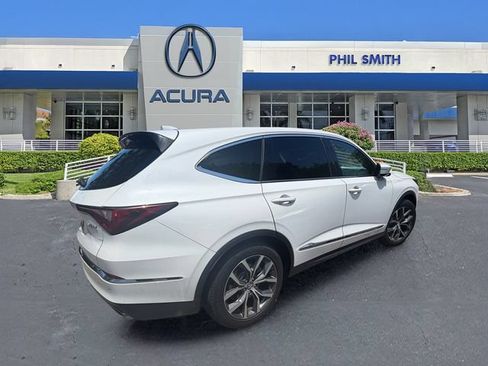 Used 2024 Acura MDX w/ Technology Package FWD image 7