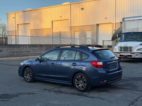 Used 2012 Subaru Impreza 2.0i Sport Premium image 10