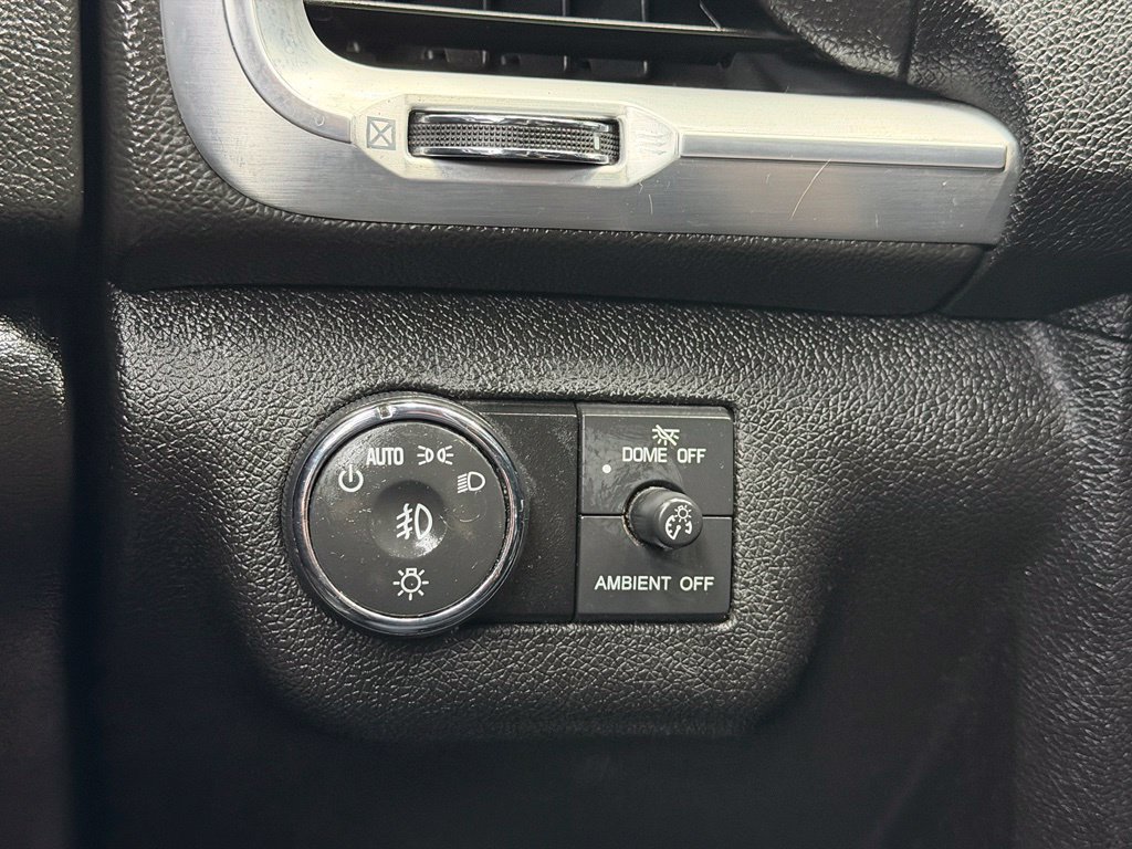 Used 2014 GMC Acadia SLT AWD/4WD image 29
