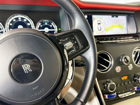Used 2021 Rolls-Royce Cullinan AWD/4WD image 23