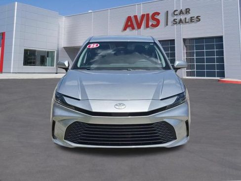 Used 2025 Toyota Camry LE FWD image 2