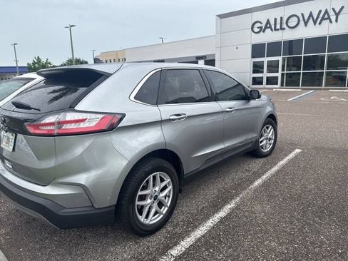 Used 2021 Ford Edge SEL FWD image 4