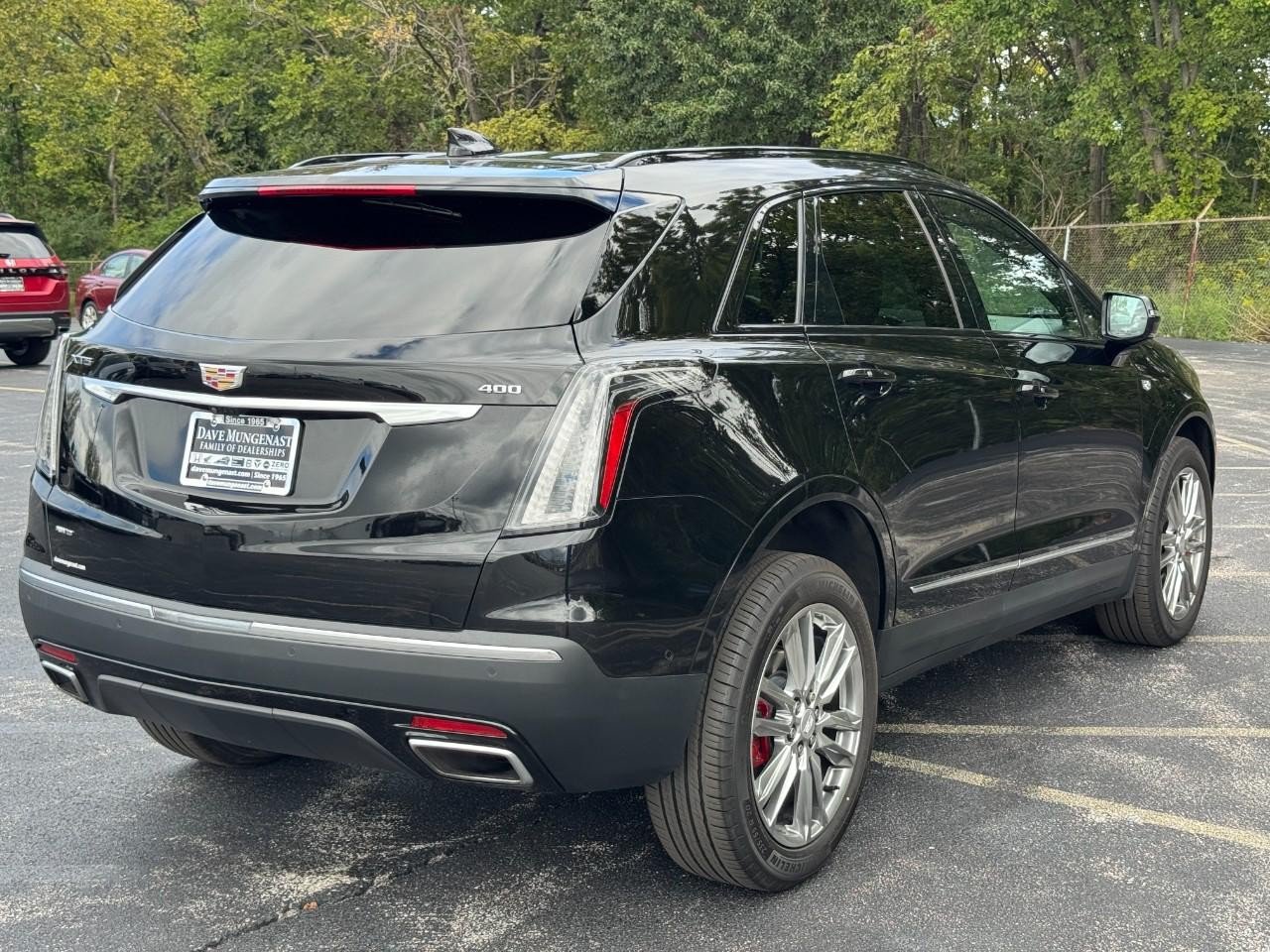 Used 2023 Cadillac XT5 Sportv w/ Technology Package AWD/4WD image 4