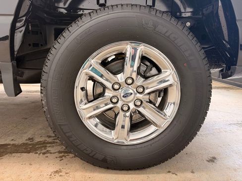 Used 2025 Ford F150 XLT w/ Equipment Group 301A Standard image 11