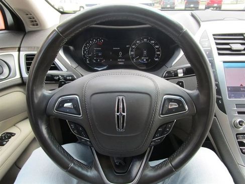 Used 2020 Lincoln MKZ Reserve w/ Elements Package AWD/4WD image 15
