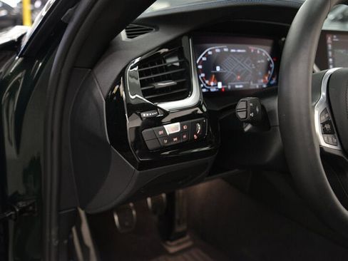 Used 2025 BMW Z4 M40i w/ Edition image 22