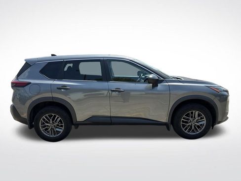 Used 2023 Nissan Rogue S AWD/4WD image 5