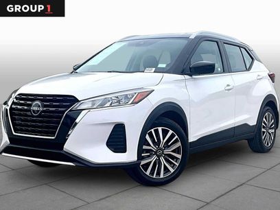 Certified 2022 Nissan Kicks SV