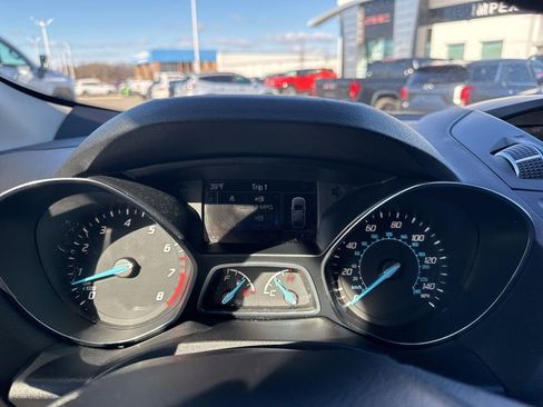 Used 2016 Ford Escape SE image 19