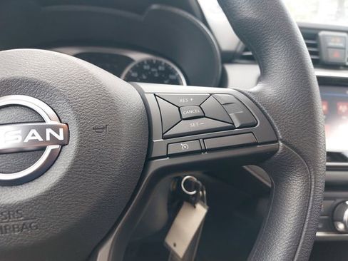 New 2025 Nissan Versa S w/ Trunk Package image 18