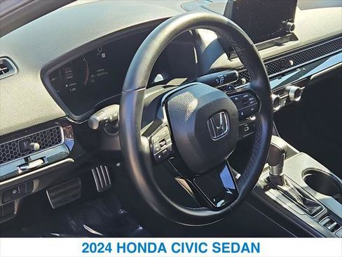 Used 2024 Honda Civic Sport image 14