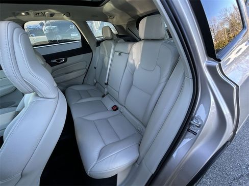 Certified 2025 Volvo XC60 T8 Core w/ Climate Package image 13