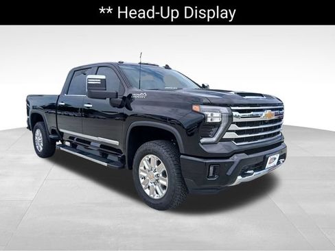 Certified 2025 Chevrolet Silverado 2500 High Country w/ Technology Package AWD/4WD image 7