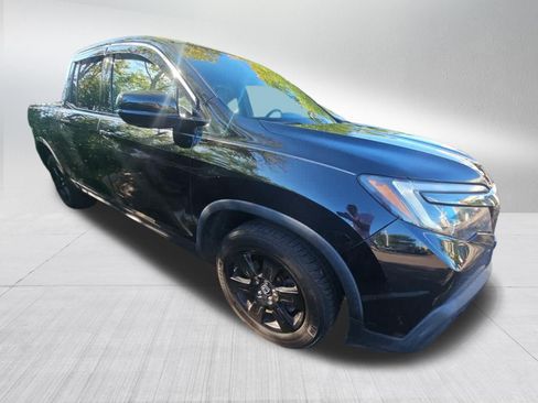 Used 2017 Honda Ridgeline Black Edition image 3