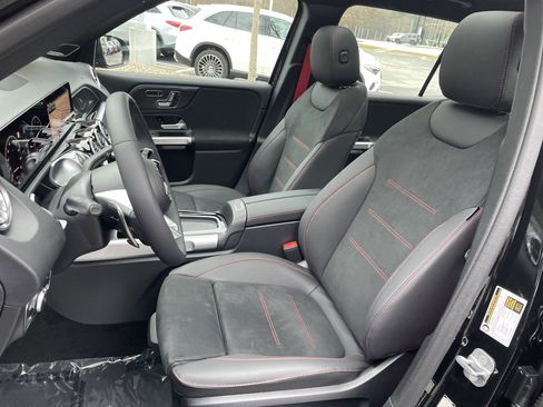 New 2026 Mercedes-Benz GLB 35 AMG AMG GLB 35 4MATIC SUV image 19