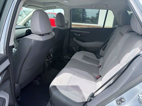 Used 2025 Subaru Outback Premium image 5
