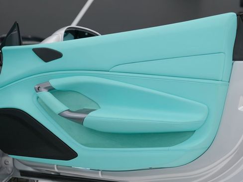 Used 2023 Ferrari F8 Tributo RWD image 44