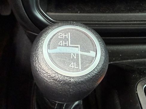 Used 2024 Jeep Wrangler Sport AWD/4WD image 25