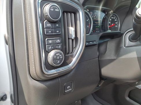 Used 2022 Chevrolet Silverado 2500 High Country AWD/4WD image 13