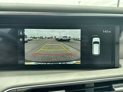 Used 2026 Hyundai Palisade SEL AWD/4WD image 17