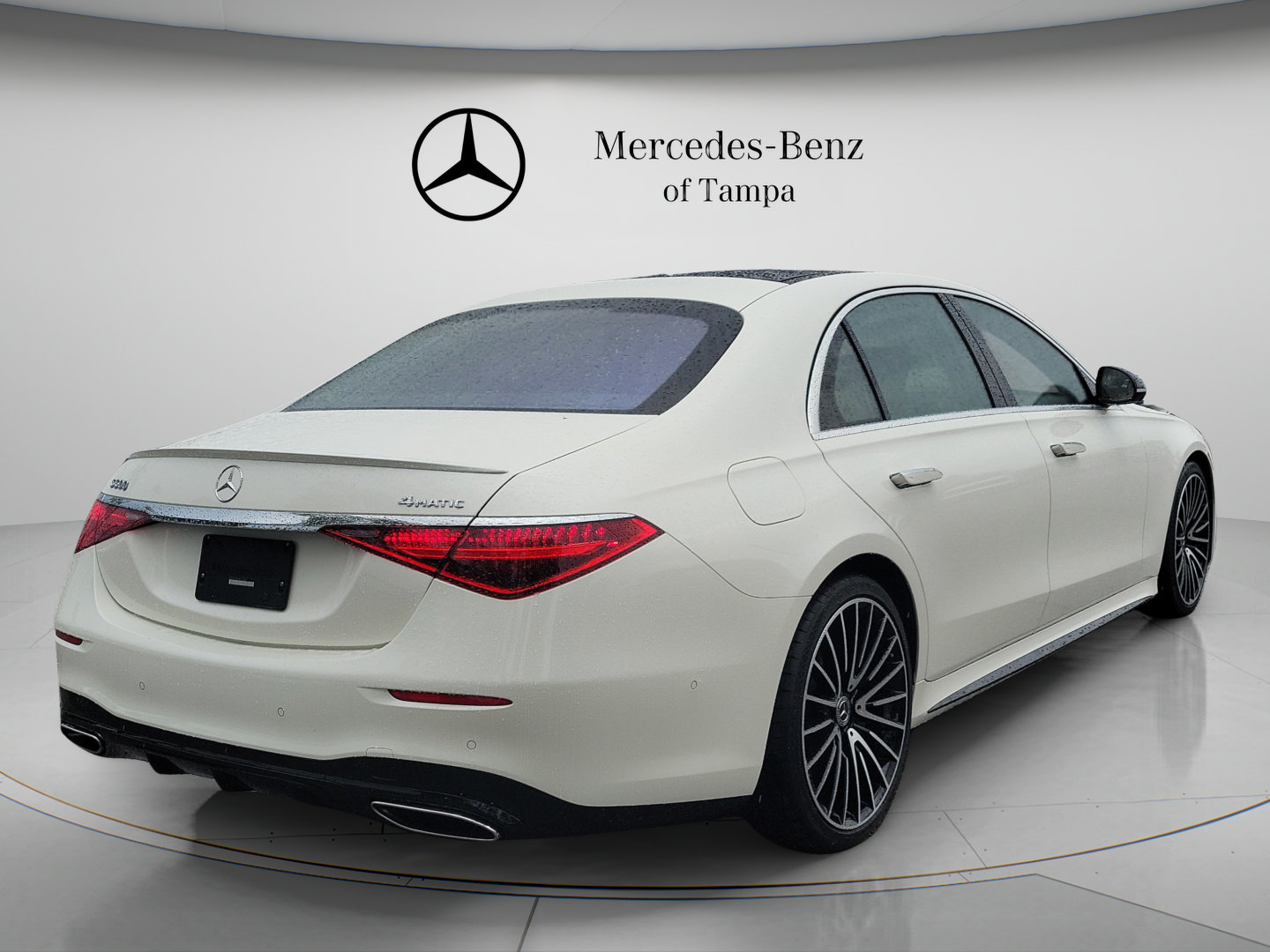 Used 2022 Mercedes-Benz S 500 4MATIC image 3