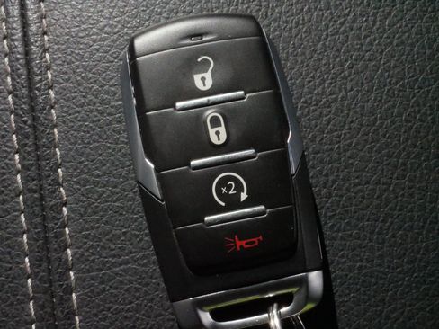 Used 2022 RAM 1500 Big Horn image 31