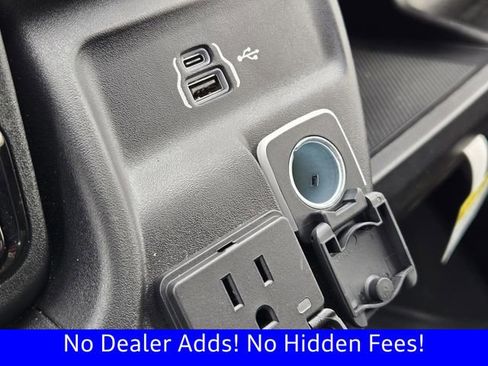 Used 2025 RAM ProMaster 2500 w/ Safety Group image 20