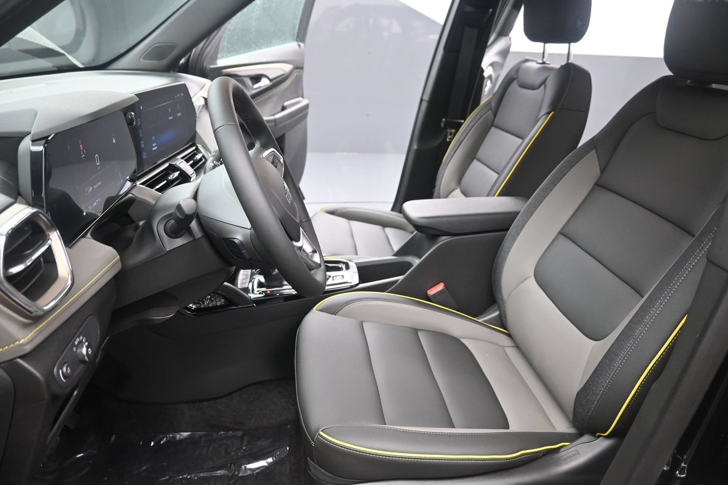 New 2026 Chevrolet TrailBlazer ACTIV w/ Convenience Package AWD/4WD image 17